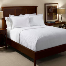Load image into Gallery viewer, Beyond Textures Linens - Bed Wraps