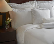 Load image into Gallery viewer, Magnificence Linens - Duvet Cover