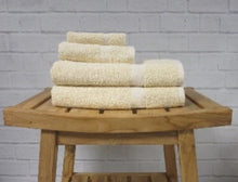 Load image into Gallery viewer, Fibertone Cam Border Towels
